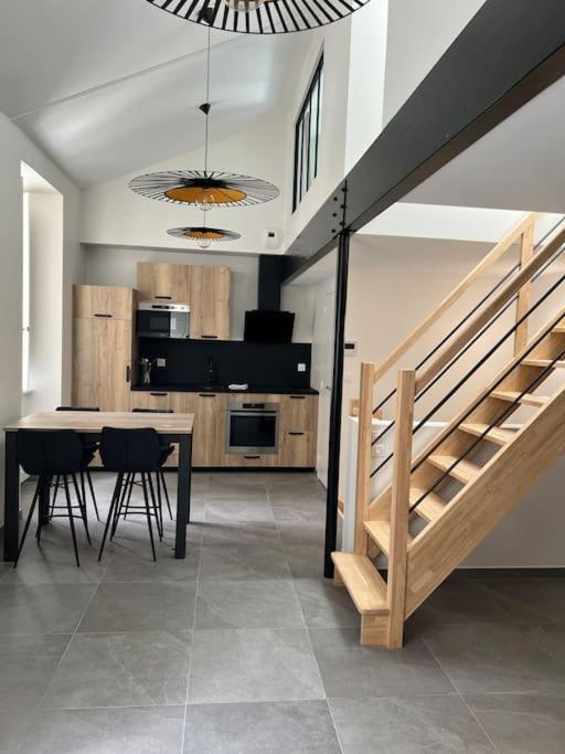 Nantes Centre, Superbe Triplex Apartman Kültér fotó